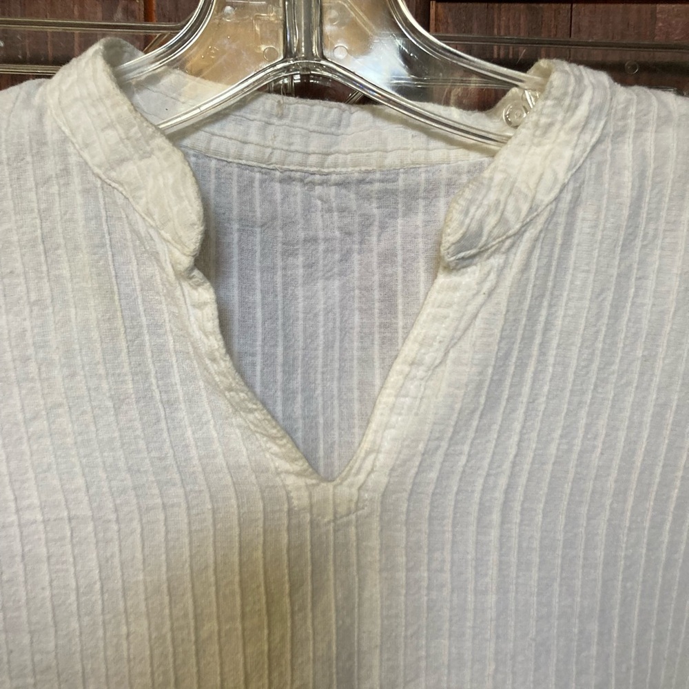 White Textured V-Neck Waffle Knit Top
